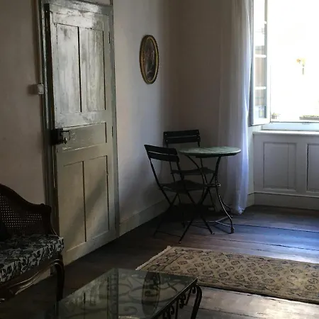 Bed & Breakfast La Maison Sur La Riviere Vabre