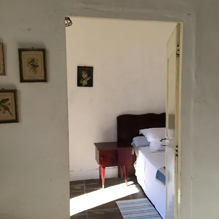 La Maison Sur La Riviere Bed & Breakfast